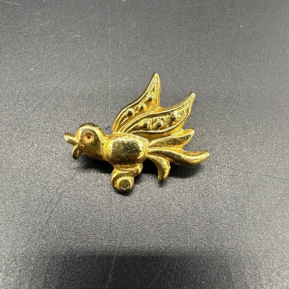 Vintage Swallow Bird Brooch Pin Gold Tone Whimsical Happy Flying Retro Jewelry - Picture 2 of 7